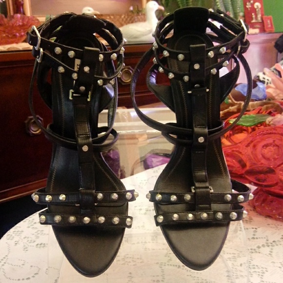 Zara Shoes - Zara studded heels